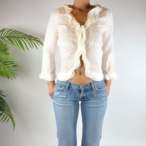 Vintage Neiman Marcus White Floral Cottagecore Ruffle Linen Button Up / Small